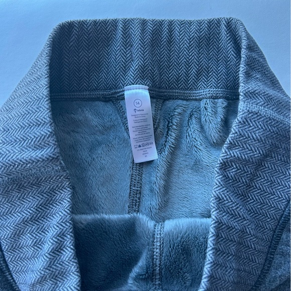 Lululemon Ivivva Sweatpants - Picture 3 of 3